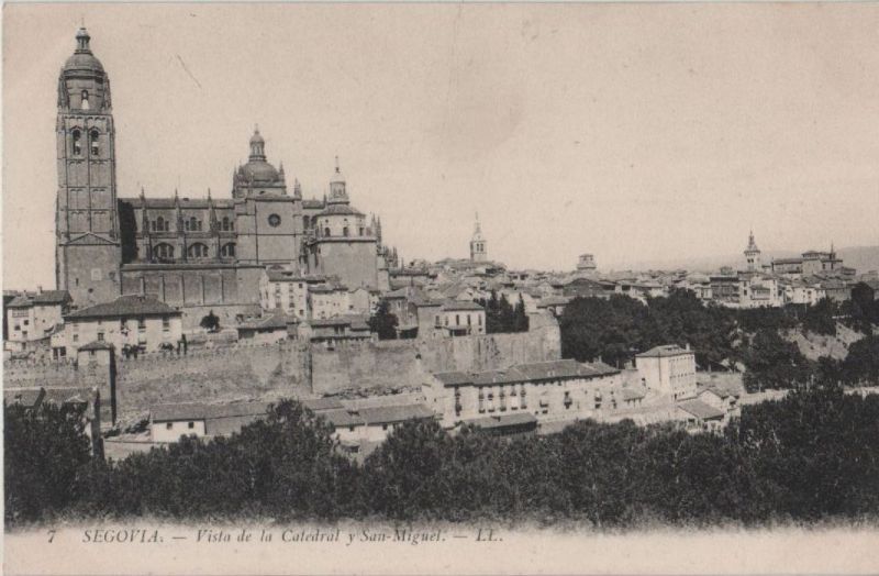 Ansichtskarte Segovia - Catedral aus der Kategorie Segovia