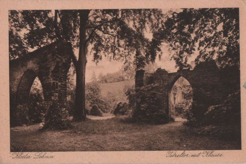 Ansichtskarte Lehnin - Kloster, Tetzeltor mit Klause - ca. 1935 aus der Kategorie Lehnin