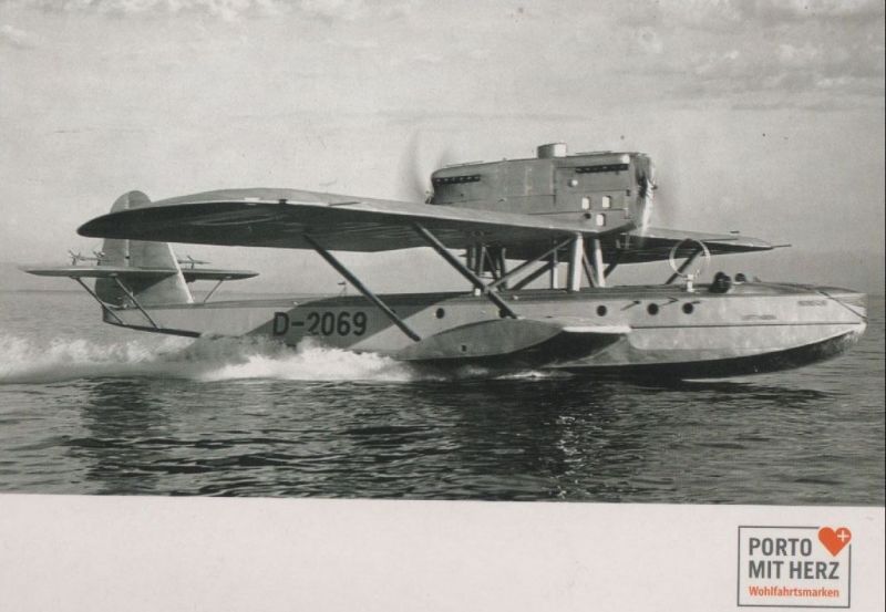 Ansichtskarte Dornier DEo J Wal im Wasser aus der Kategorie Flugzeuge
