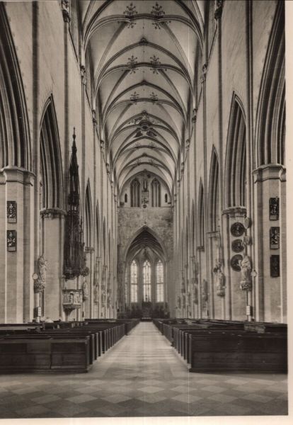 Ansichtskarte Ulm - Münster, Mittelschiff aus der Kategorie Ulm